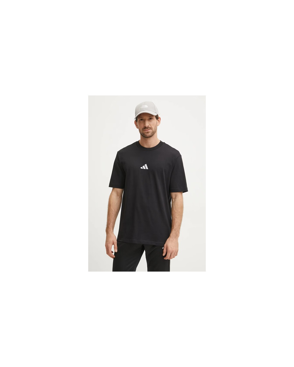 T-shirt adidas uomo  je9024